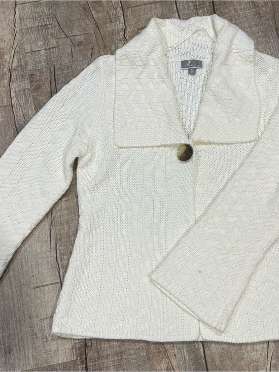 JM Collection Sweaters - JM Collection Cream Textured Knit Single-Button Cardigan